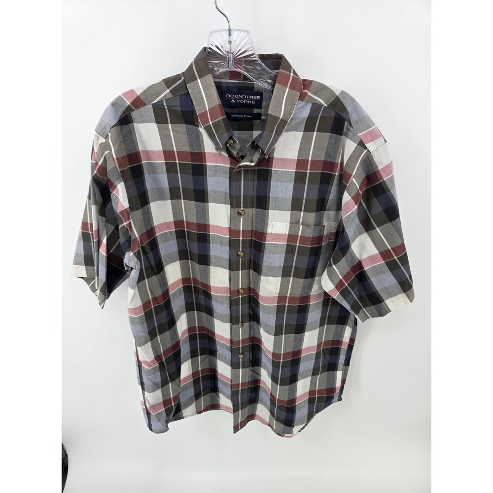 Roundtree & Yorke Mens Medium Plaid Short Sleeve Button Down Shirt Wrinkle Free